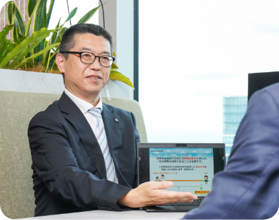 国家資格を持つ社会保険労務士が全件対応!